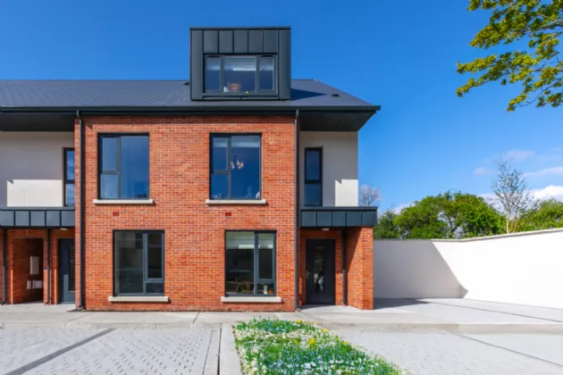 Photo of 4 Bedroom House, Kylemore, Church Road, Killiney, Co Dublin