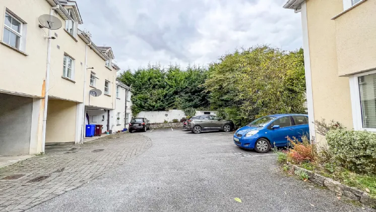 Photo of 1 Greensbridge Court, Greens Hill, Kilkenny, R95 PX79