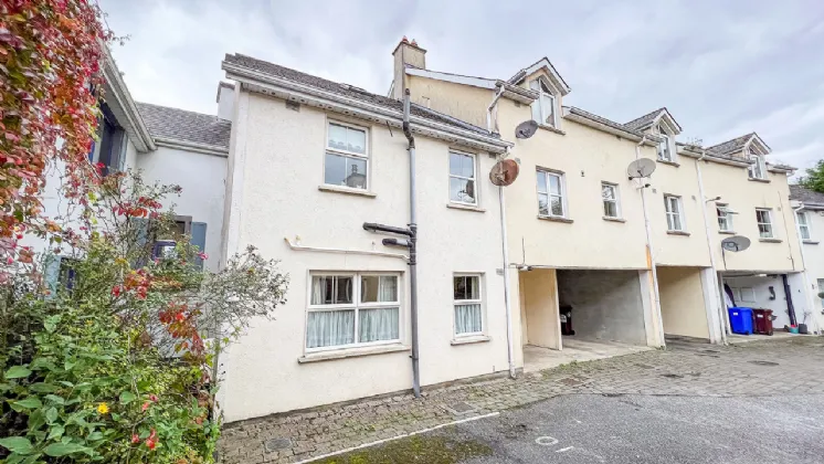 Photo of 1 Greensbridge Court, Greens Hill, Kilkenny, R95 PX79