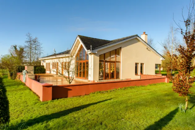 Photo of Cedarwood House, Stonestown, Cloghan, Birr, Co Offaly, R42YW62