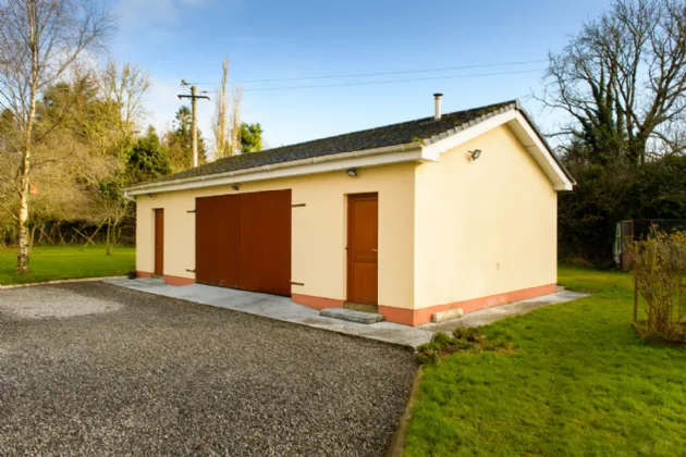 Photo of Cedarwood House, Stonestown, Cloghan, Birr, Co Offaly, R42YW62