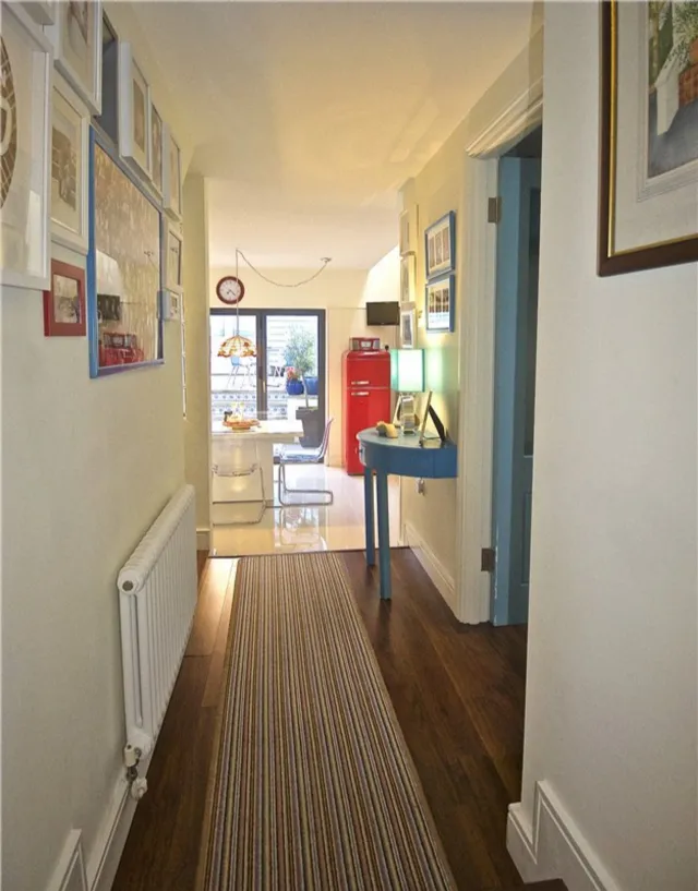 Photo of 2 Pembroke Cottages, Booterstown, Co. Dublin