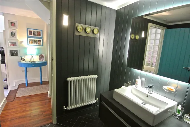 Photo of 2 Pembroke Cottages, Booterstown, Co. Dublin