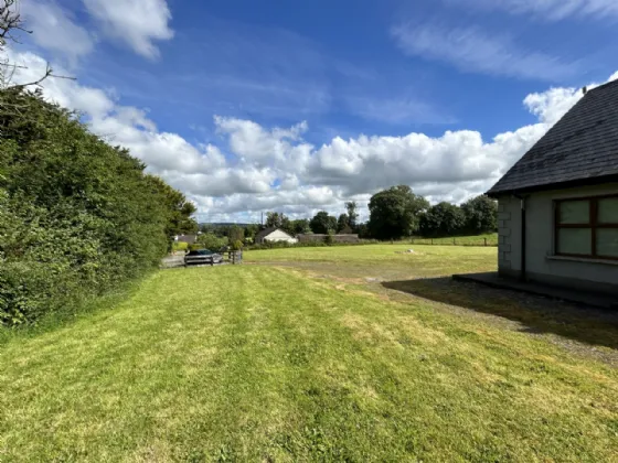 Photo of Coolmoyne, Fethard, Co Tipperary, E91V300