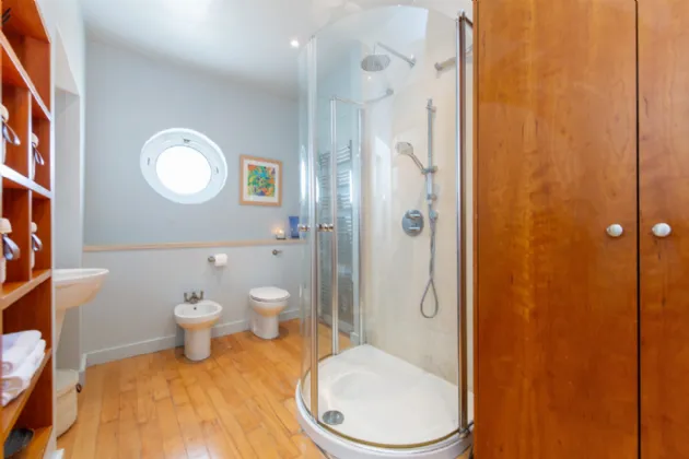 Photo of 35 Booterstown Avenue, Booterstown, Co. Dublin, A94 X2P9