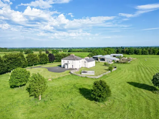 Photo of Woodville House On C. 38 Acres, Woodville, Templemore, Co. Tipperary, E41 CA40