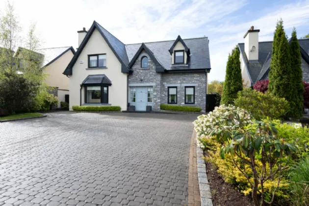 Photo of 17 Mitchells Court, Kerry Pike, Cork, T23 H008