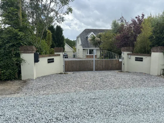 Photo of Heathville, Tomgar, Ballycanew, Gorey, Co. Wexford, Y25FE00