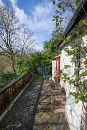 Photo of Bumblebee Cottage, Eastcliffe, Glanmire, T45 RP27