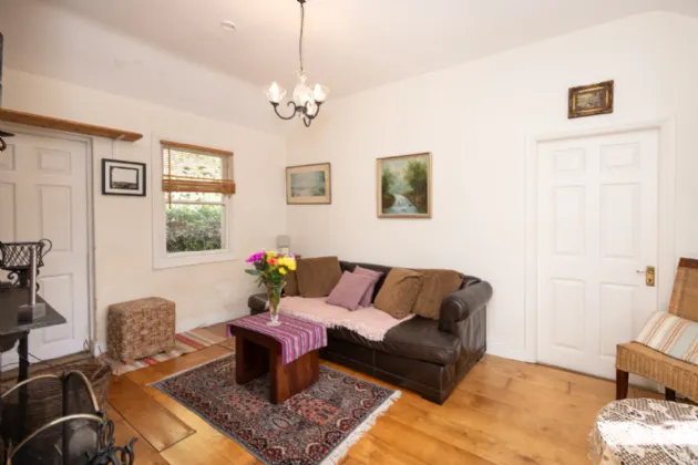 Photo of Bumblebee Cottage, Eastcliffe, Glanmire, T45 RP27