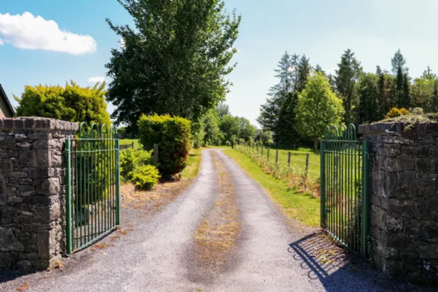 Photo of Whispering Willow, Brooklodge Demesne, Ballyglunin, Co. Galway, H54 XC86