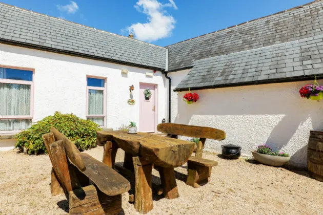 Photo of Whispering Willow, Brooklodge Demesne, Ballyglunin, Co. Galway, H54 XC86