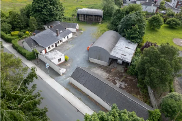 Photo of House, Yard & Outbuildings, The Commons, Dromiskin, Co. Louth, A91 XKD4