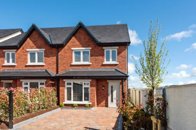 Photo of 3 Bed Semi Detached, Racecourse Gate, Naas, Co Kildare