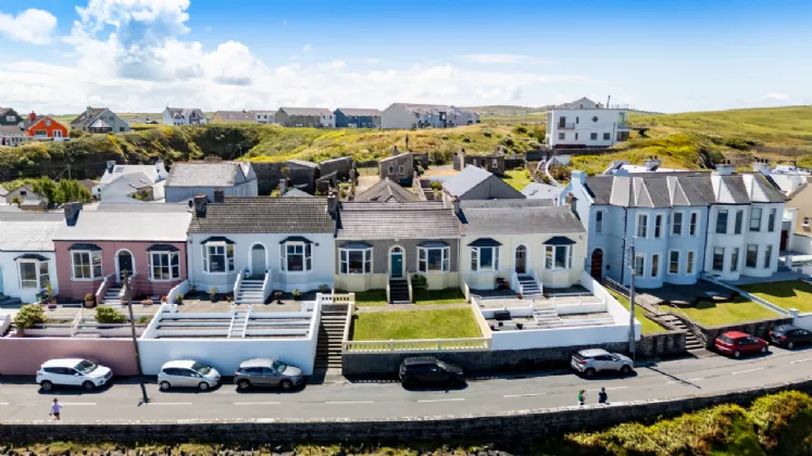 Photo of 5 MacDonnell Terrace, West End, Kilkee, Co Clare, V15 CX97