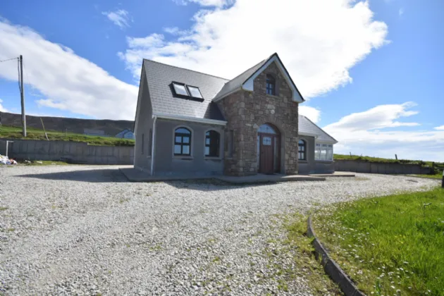 Photo of Dooncarton House, Glengad, Pullathoamas, Ballina, Co. Mayo, F26 P8X5