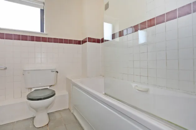 Photo of 12 Sarsfield Hall, Limerick City, V94 DA09