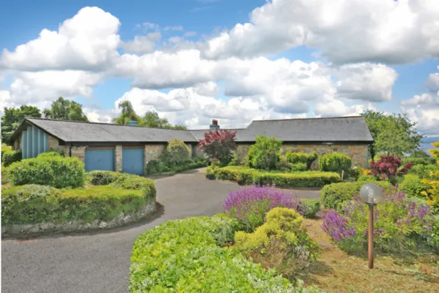 Photo of Point Of View, Glenbower, Coolbawn, Nenagh, Co. Tipperary, E45YO42