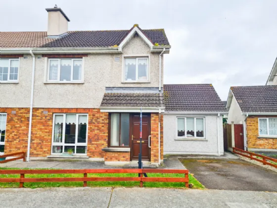 Photo of 10 Elmwood, Dublin Road, Thurles, Co. Tipperary, E41 XW50