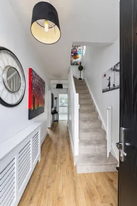 Photo of 16 Saint Joseph's Square, Clontarf, Dublin 3, D03 K237