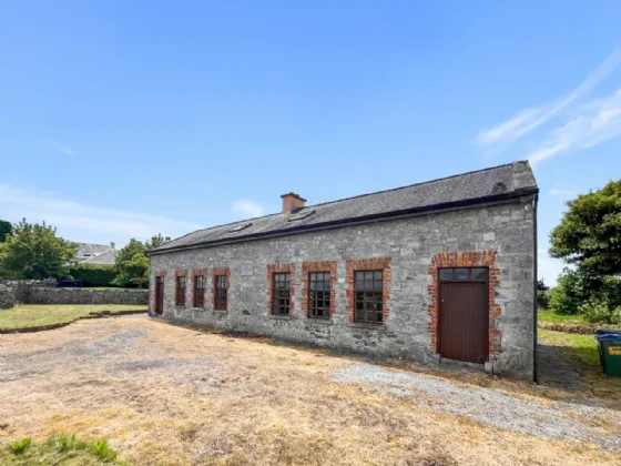 Photo of Old School House, Feighquin, Quin, Co Clare, V95 A2V0