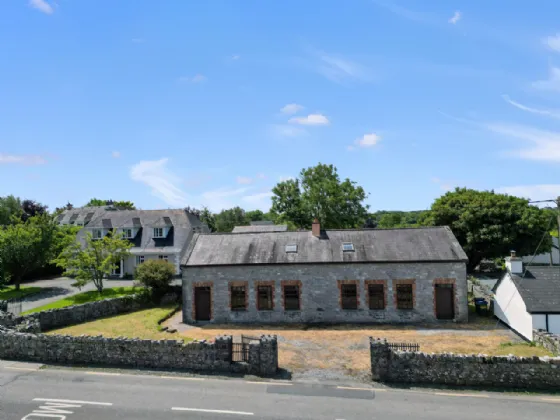 Photo of Old School House, Feighquin, Quin, Co Clare, V95 A2V0