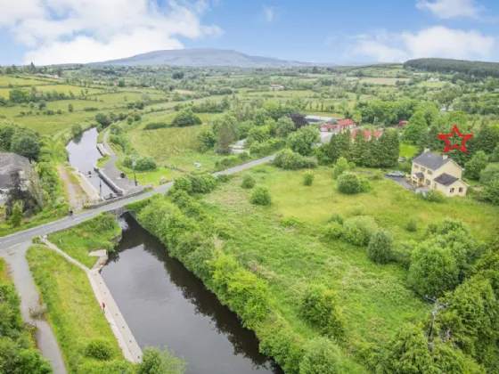 Photo of Waterside Home At, Kilclare, Carrick-On-Shannon, Co. Leitrim, N41 V578