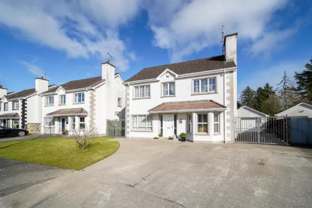 Photo of 7 Castle Gardens, Stranorlar, Co. Donegal, F93F2D5