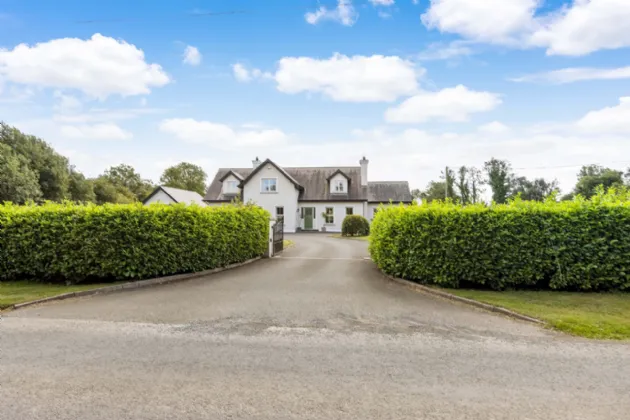 Photo of Bellwood House, Bellew, Rathfeigh, Tara, Co Meath, C15PYW5