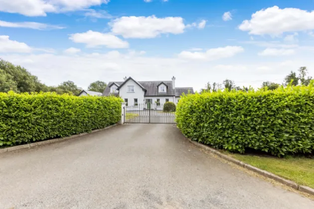 Photo of Bellwood House, Bellew, Rathfeigh, Tara, Co Meath, C15PYW5