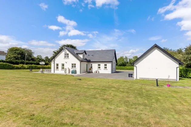 Photo of Bellwood House, Bellew, Rathfeigh, Tara, Co Meath, C15PYW5