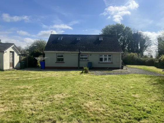 Photo of Five Acre Cottage, Derraugh, Mountrath, Laois, R32EY63