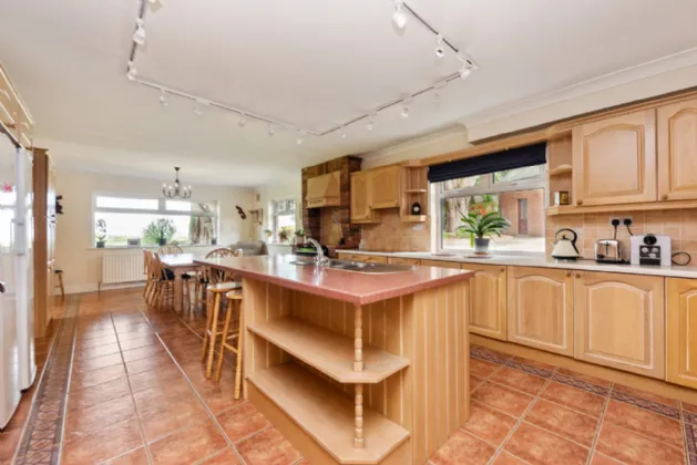 Photo of Elsemere, Tibradden Road, Rathfarnham, Dublin 16, D16 X9Y4