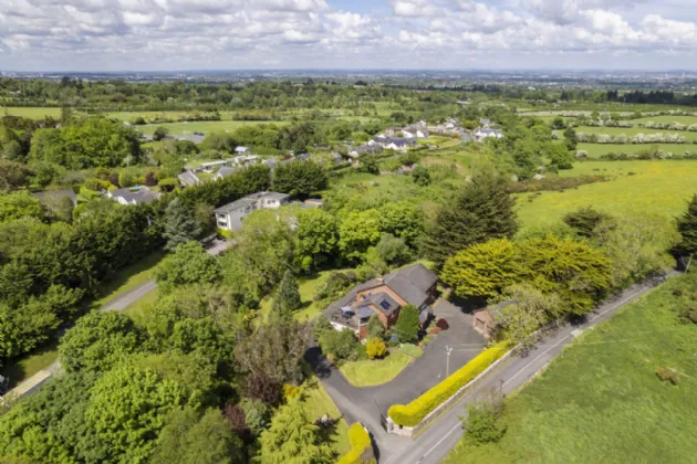 Photo of Elsemere, Tibradden Road, Rathfarnham, Dublin 16, D16 X9Y4