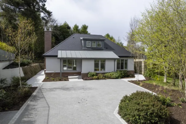 Photo of 27 Brehon's Chair, Kellystown Road, Rathfarnham, Dublin 16