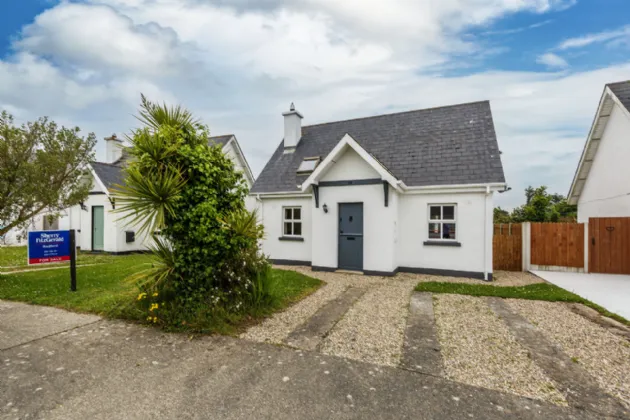 Photo of 14 The Long Meadow, Fethard, Co. Wexford, Y34 F953