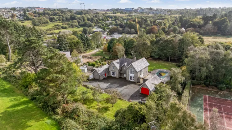 Photo of Pinehurst, Park, Wexford Town, Y35W8H4