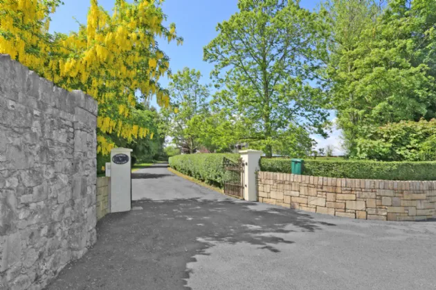 Photo of Faheen Cottage, Knockanes, Patrickswell, Co Limerick, V94X264