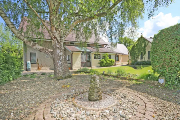 Photo of Faheen Cottage, Knockanes, Patrickswell, Co Limerick, V94X264