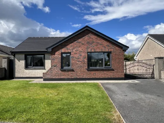 Photo of 12 Manor Village, Westport Road, Castlebar, Co. Mayo, F23 D890