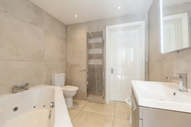 Photo of 20 St Alban's Park, Sandymount, Dublin 4, D04 E3W8