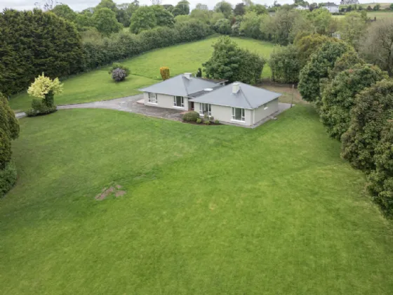 Photo of Clonkeen House, Castleview, Inchinashingane, Macroom, Co Cork, P12TW31