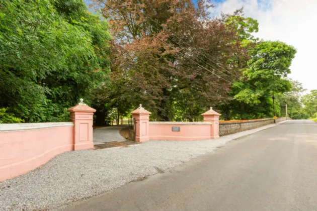 Photo of Ballintoher House, Ballintoher Road, Nenagh, County Tipperary, E45 TX68