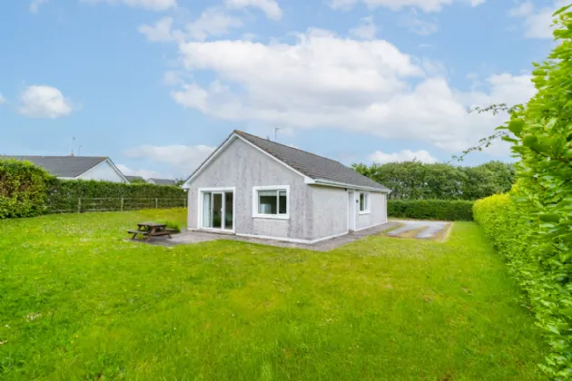 Photo of 54 Summerdale Lawn, Youghal, Co. Cork., P36X640