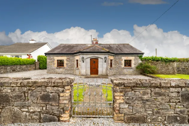 Photo of Two Residences, Clonearl, Daingean, Co Offaly, R35F789