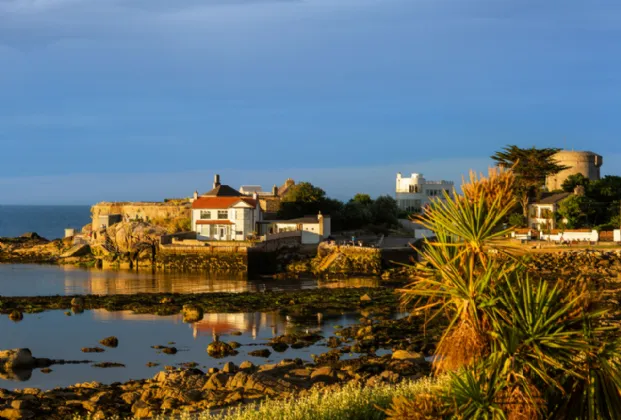 Photo of Cooleen, 12 Marine Parade, Sandycove, Co Dublin, A96 VX36