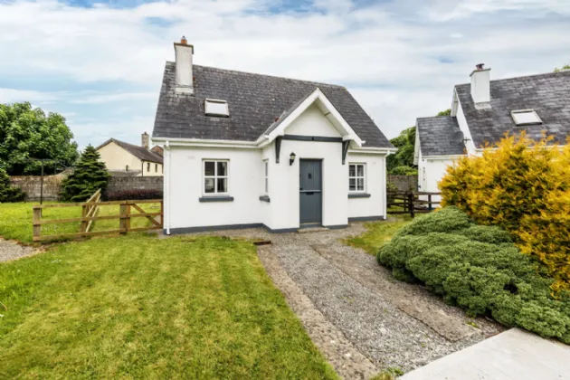 Photo of 4 Beechfields, Fethard, Co. Wexford, Y34 WV10