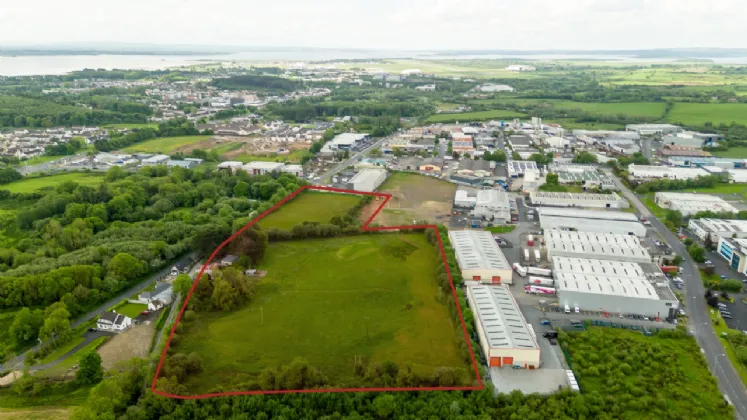 Photo of Smithstown Lands, Smithstown, Shannon, Co Clare