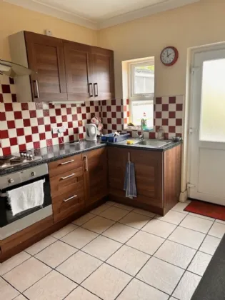 Photo of 5 Thomond Terrace, Sixmilebridge, Co Clare, V95Y1K2