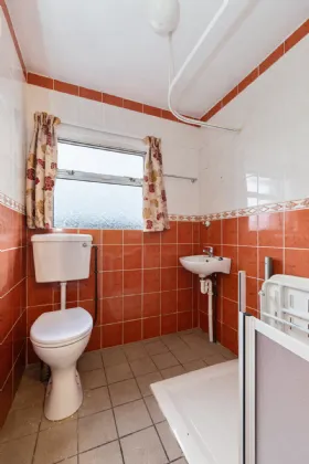 Photo of 130 St Peter's Road, Walkinstown, Dublin 12, D12 P6V9